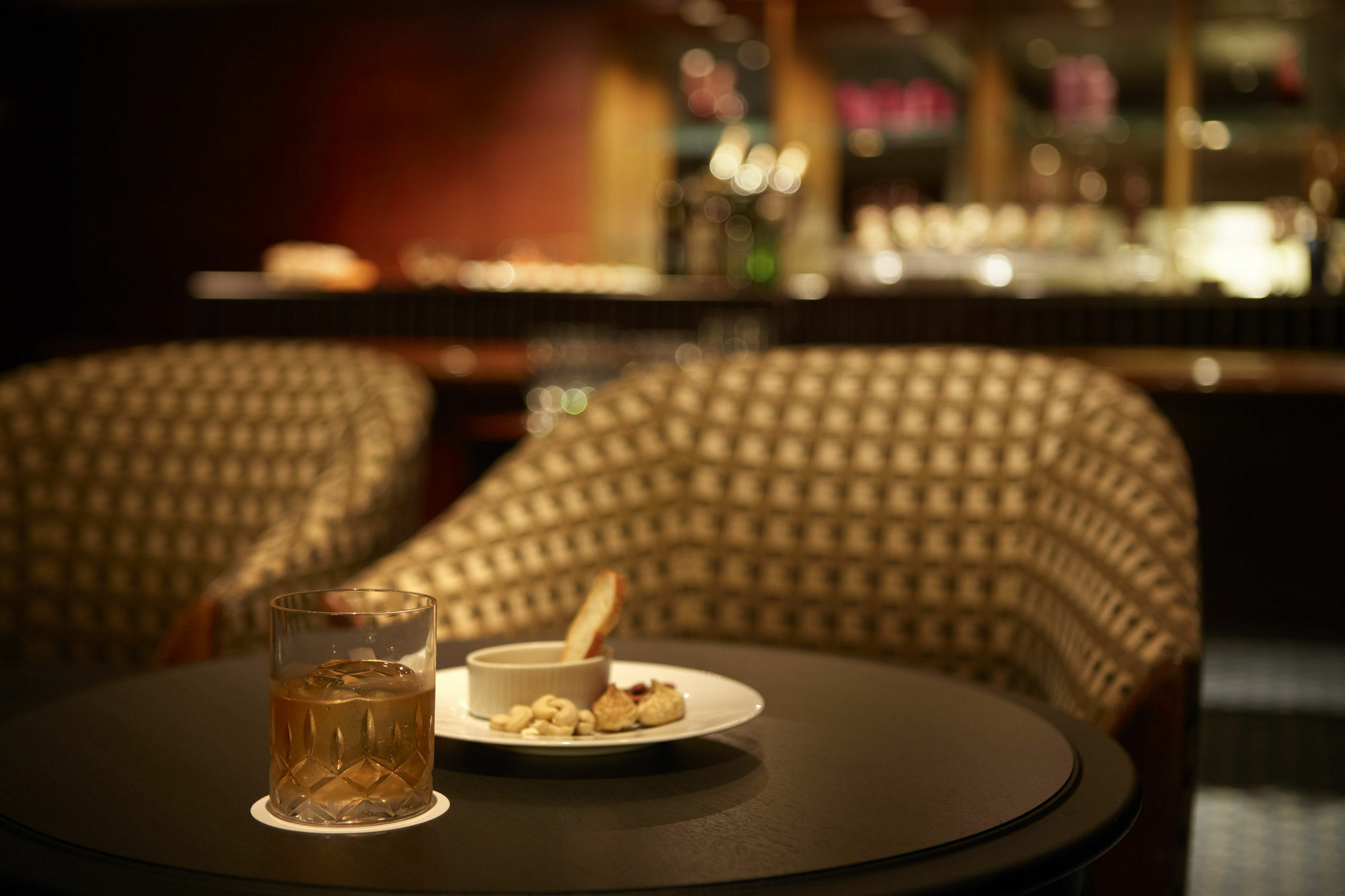 Hotel Agora Regency Osaka Sakai Sakai  Exterior foto A glass of beer and a plate of snacks at a lounge