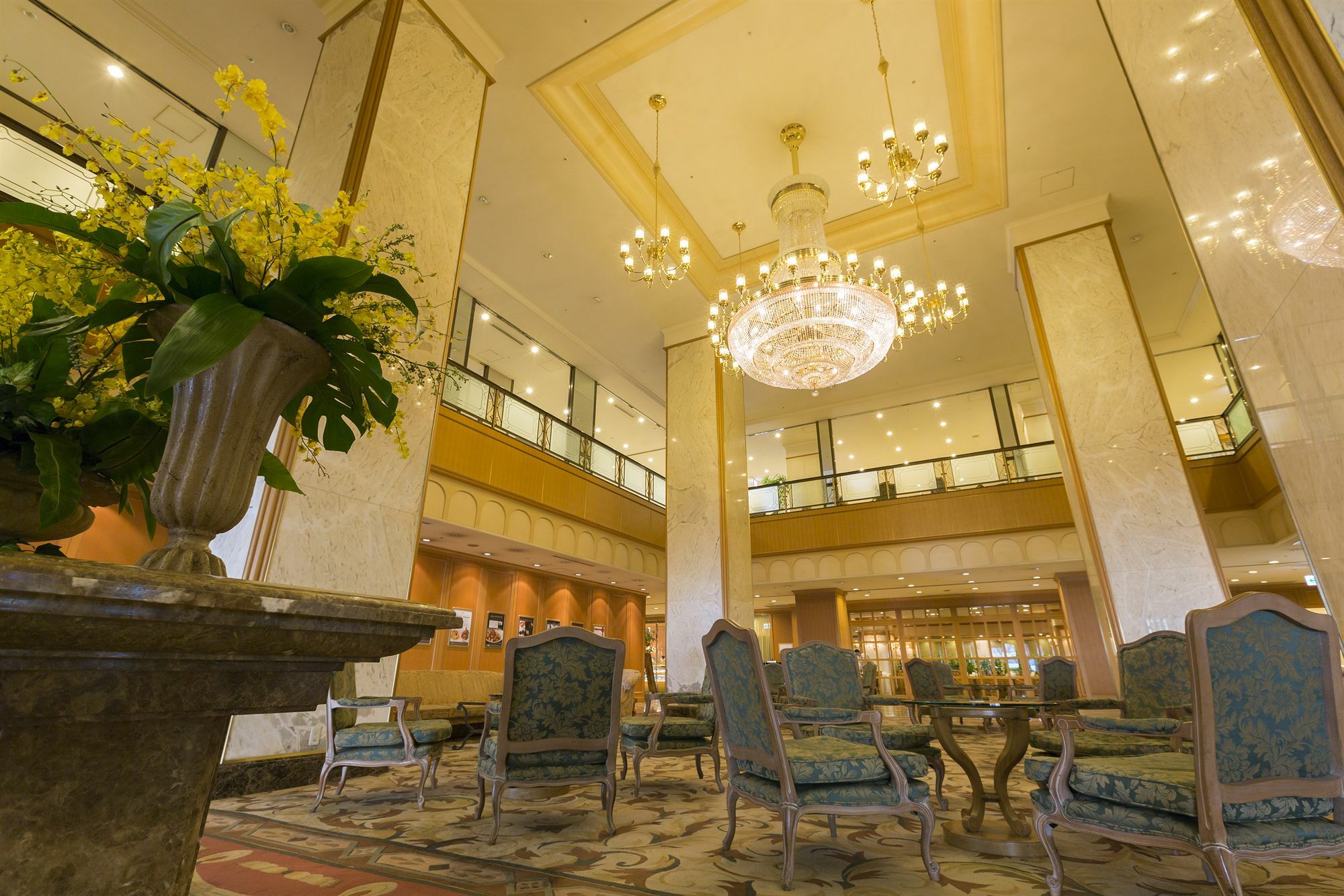 Hotel Agora Regency Osaka Sakai Sakai  Exterior foto The lobby of the hotel